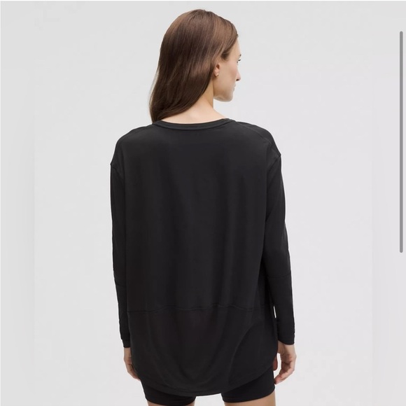 Lululemon Back In Action black V-Neck Long-Sleeve Shirt 12 - Picture 3 of 8